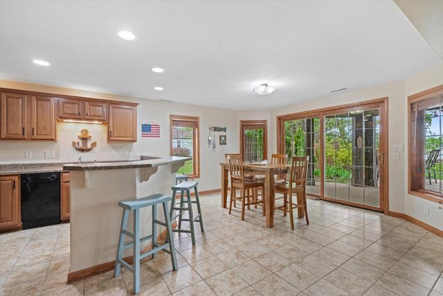W179S6769 Muskego DRIVE, Muskego, WI 53150