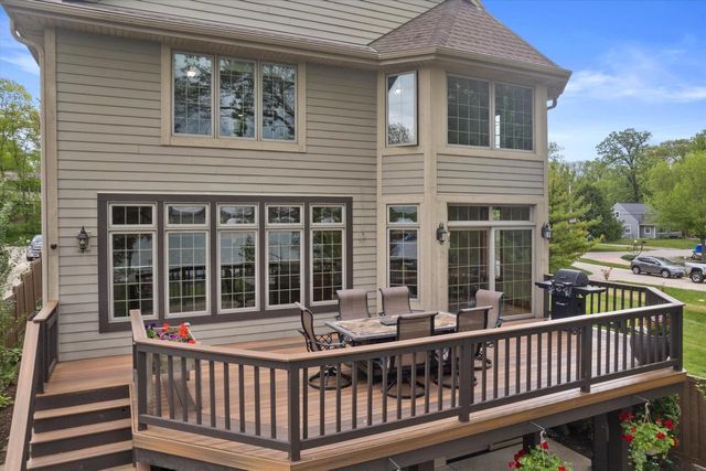 W179S6769 Muskego DRIVE, Muskego, WI 53150