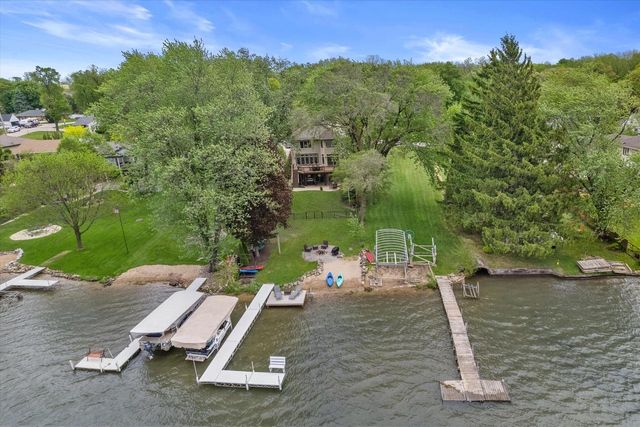W179S6769 Muskego DRIVE, Muskego, WI 53150