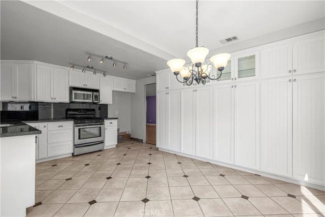 42821 Avenida Tigre, Hemet, CA 92544