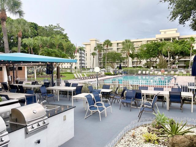 2671 S Course Drive S 108, Pompano Beach, FL 33069
