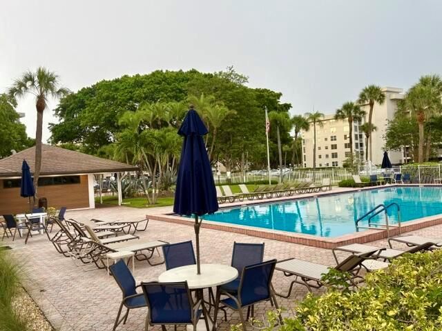 2671 S Course Drive S 108, Pompano Beach, FL 33069