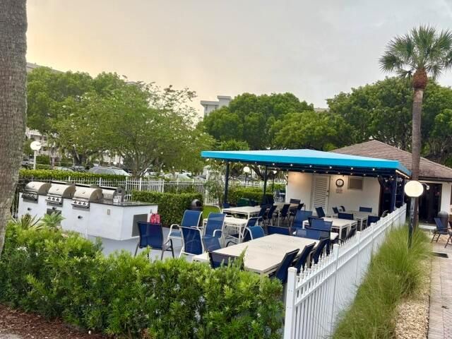 2671 S Course Drive S 108, Pompano Beach, FL 33069