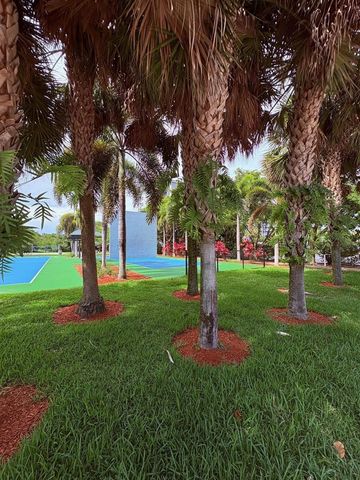 2671 S Course Drive S 108, Pompano Beach, FL 33069