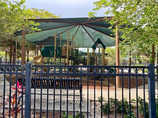 2671 S Course Drive S 108, Pompano Beach, FL 33069
