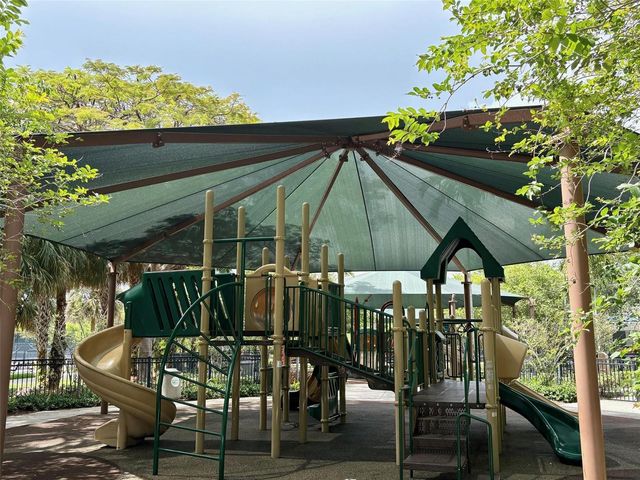 2671 S Course Drive S 108, Pompano Beach, FL 33069