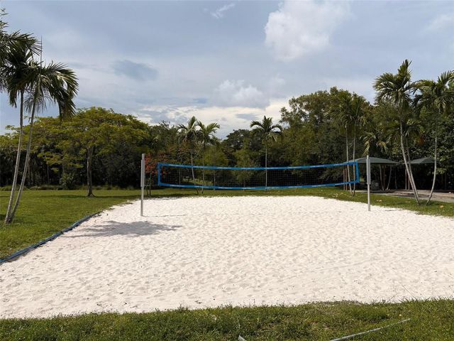 2671 S Course Drive S 108, Pompano Beach, FL 33069