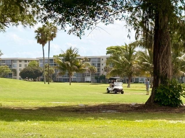 2671 S Course Drive S 108, Pompano Beach, FL 33069