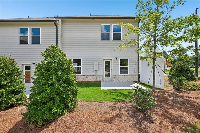 6780 Armonia Drive SW, Mableton, GA 30126