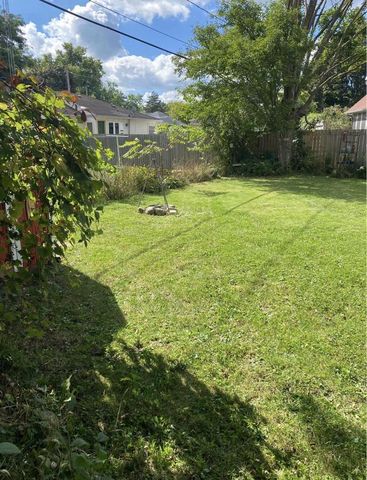 742 Sheridan Springs ROAD, Lake Geneva, WI 53147