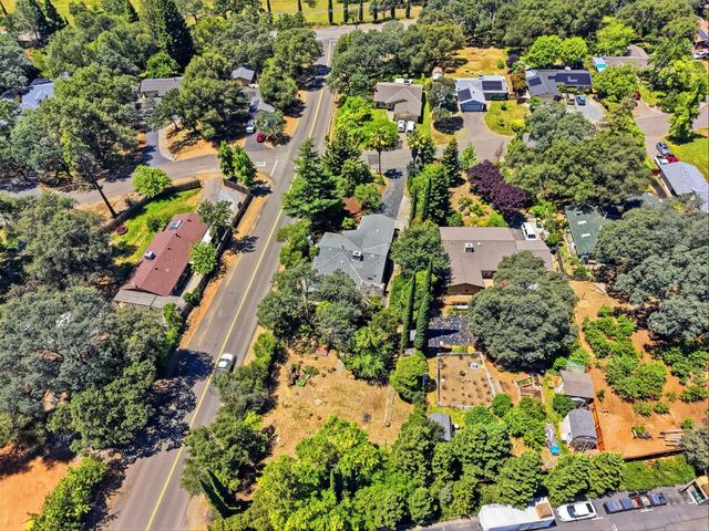 4026 Bright Ct, Placerville, CA 95667