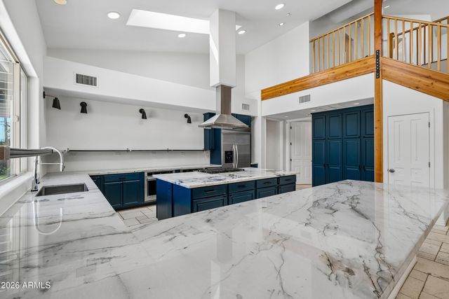 225 W ORCHID Lane, Phoenix, AZ 85021