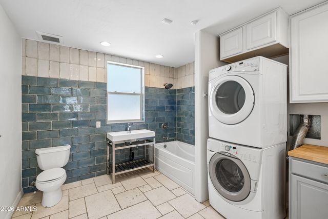 225 W ORCHID Lane, Phoenix, AZ 85021
