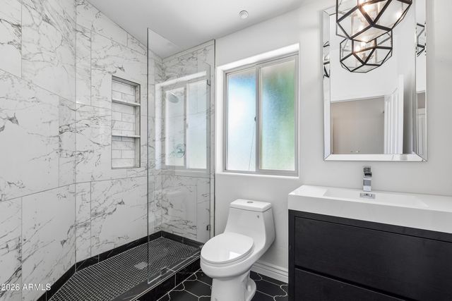 225 W ORCHID Lane, Phoenix, AZ 85021