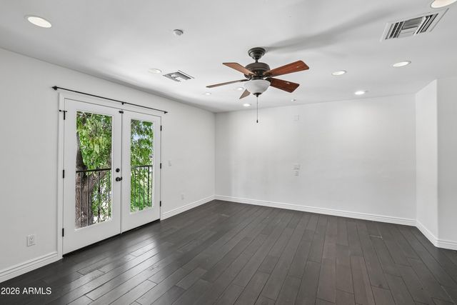 225 W ORCHID Lane, Phoenix, AZ 85021