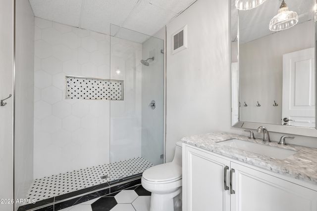 225 W ORCHID Lane, Phoenix, AZ 85021