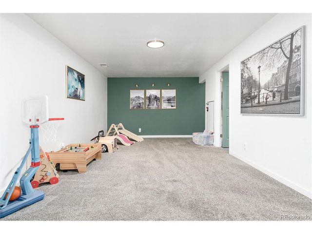 1211 W 102nd Pl, Northglenn, CO 80260