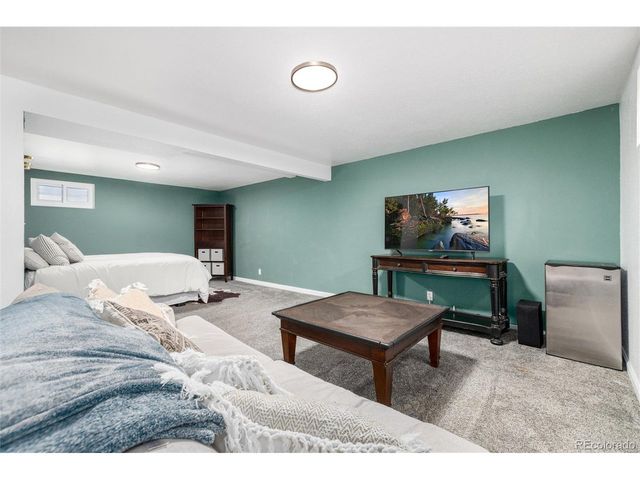 1211 W 102nd Pl, Northglenn, CO 80260