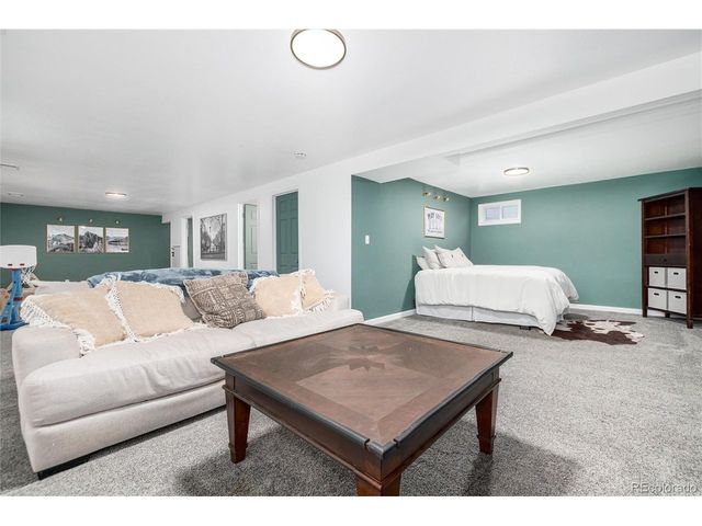 1211 W 102nd Pl, Northglenn, CO 80260