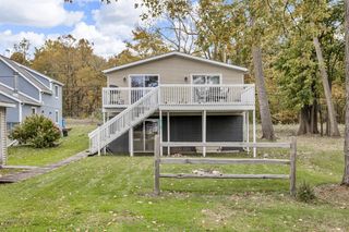 4091 Woodland Avenue, Manitou Beach, MI 49253