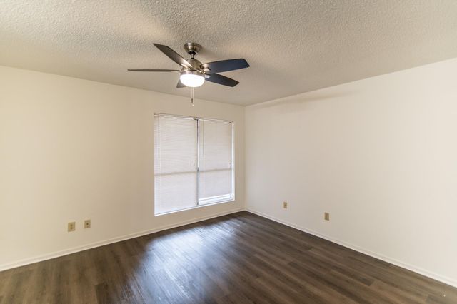 1507 Wimbledon Drive, Huntsville, TX 77340