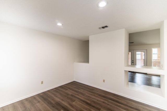 1507 Wimbledon Drive, Huntsville, TX 77340