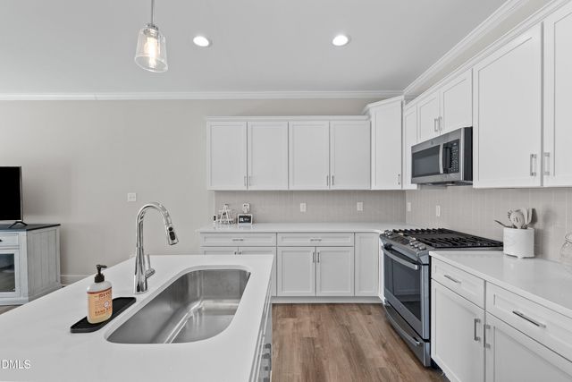 718 Jamescroft Way, Rolesville, NC 27571