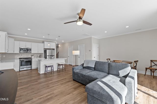 718 Jamescroft Way, Rolesville, NC 27571