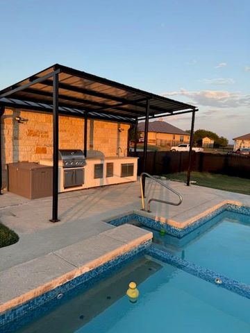 474 Peck, Kyle, TX 78640