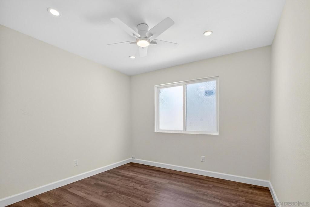Image 28 of property listing at 1272 Lancer Glen, Escondido, CA 92029