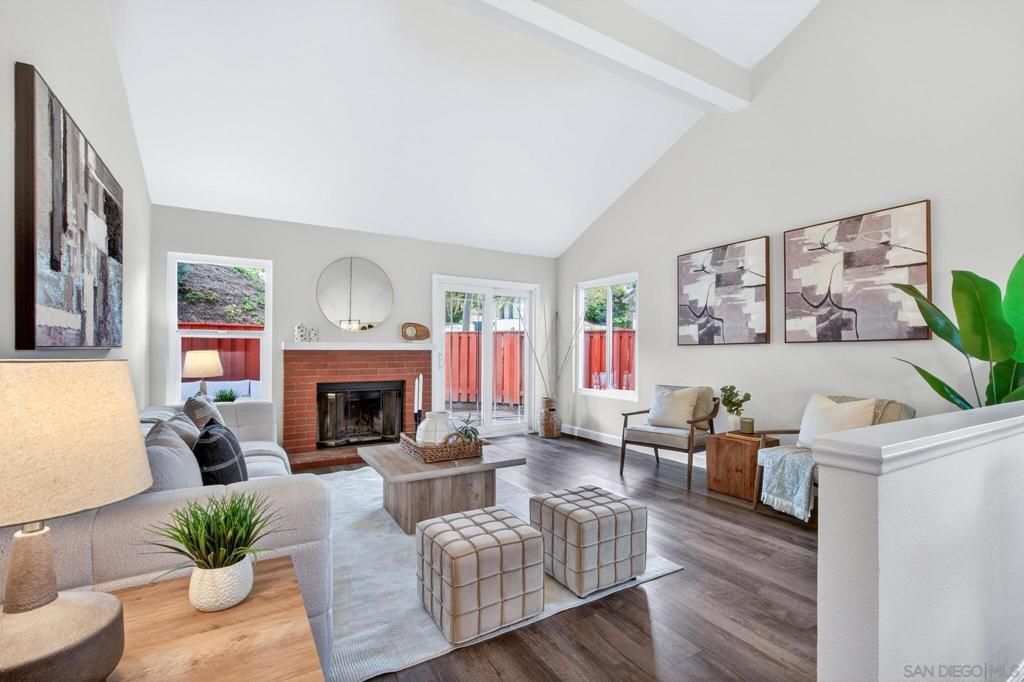 Image 6 of property listing at 1272 Lancer Glen, Escondido, CA 92029