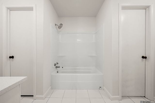 5023 Front Royal Dr, Baton Rouge, LA 70817