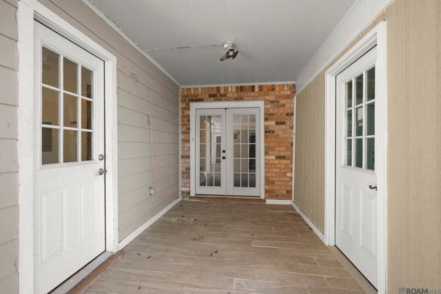 5023 Front Royal Dr, Baton Rouge, LA 70817