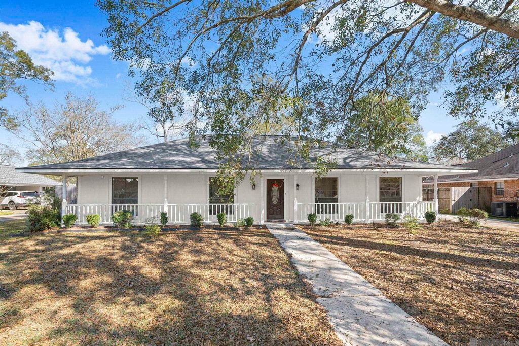 5023 Front Royal Dr, Baton Rouge, LA 70817