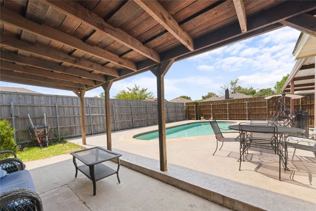 2733 Spring Rain Drive, Mesquite, TX 75181