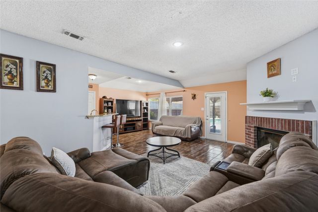 2733 Spring Rain Drive, Mesquite, TX 75181