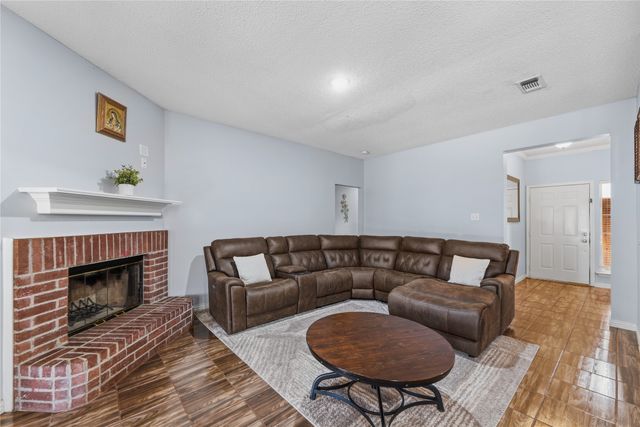 2733 Spring Rain Drive, Mesquite, TX 75181