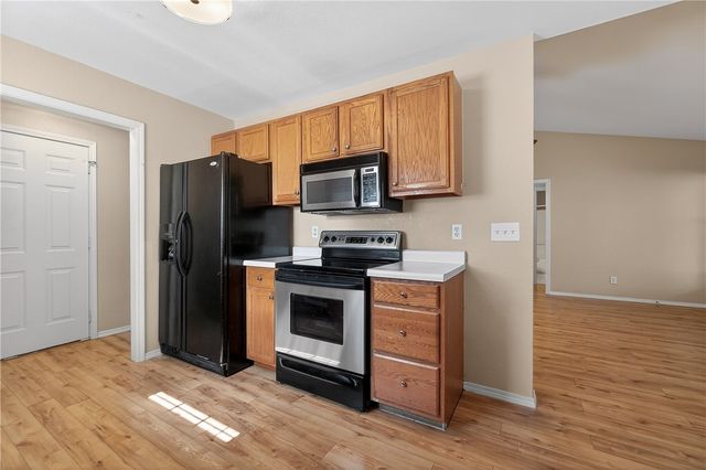 1013 E Street, Rogers, AR 72756