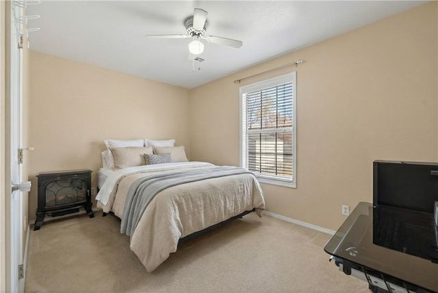 1013 E Street, Rogers, AR 72756