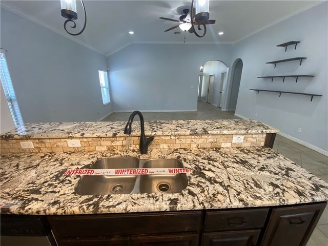 3837 Woodhouse, Corpus Christi, TX 78414