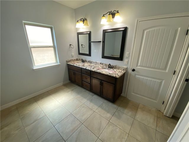 3837 Woodhouse, Corpus Christi, TX 78414
