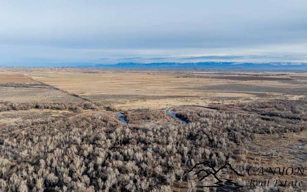 1412 Lane 41, Otto, WY 82434 photo 12