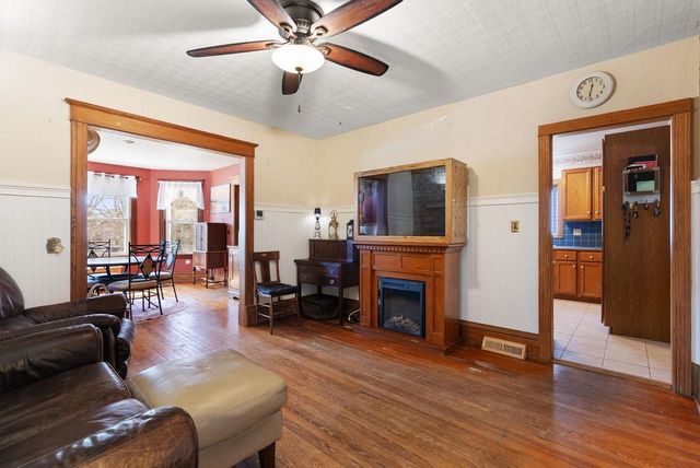 5406 Hough Street, Mcfarland, WI 53558