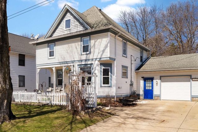 5406 Hough Street, Mcfarland, WI 53558