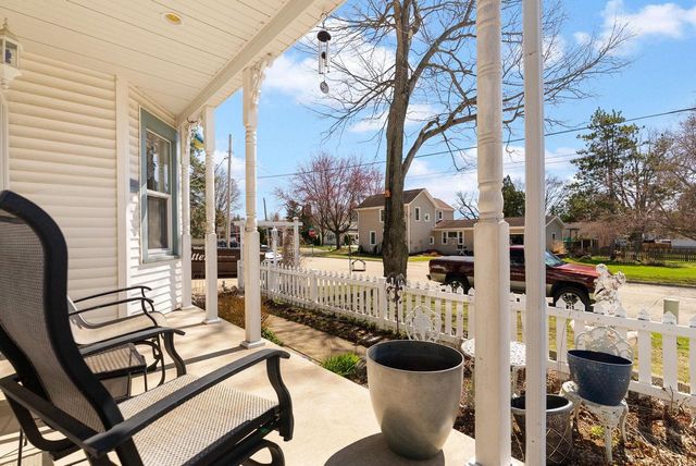 5406 Hough Street, Mcfarland, WI 53558