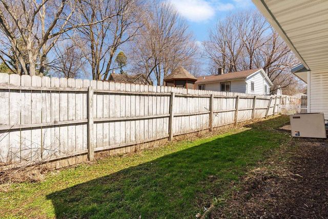 5406 Hough Street, Mcfarland, WI 53558