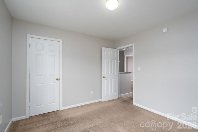 8016 Bronze Pike Drive, Charlotte, NC 28273