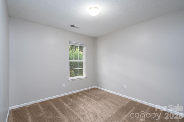 8016 Bronze Pike Drive, Charlotte, NC 28273
