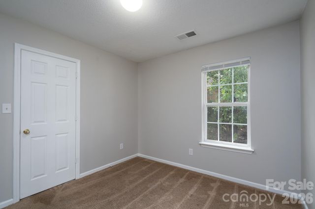 8016 Bronze Pike Drive, Charlotte, NC 28273