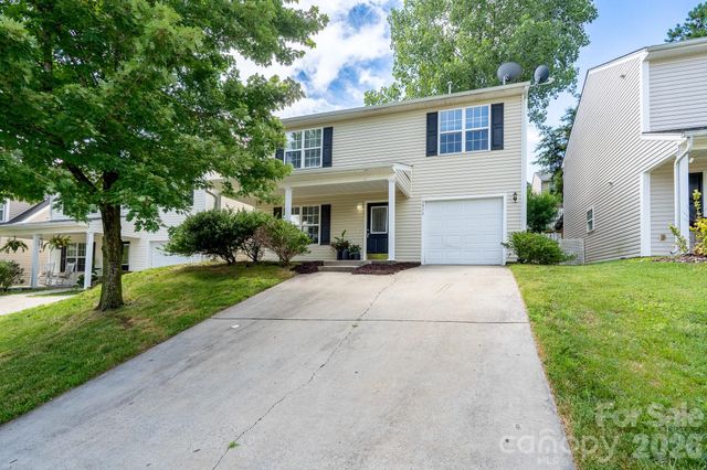 8016 Bronze Pike Drive, Charlotte, NC 28273